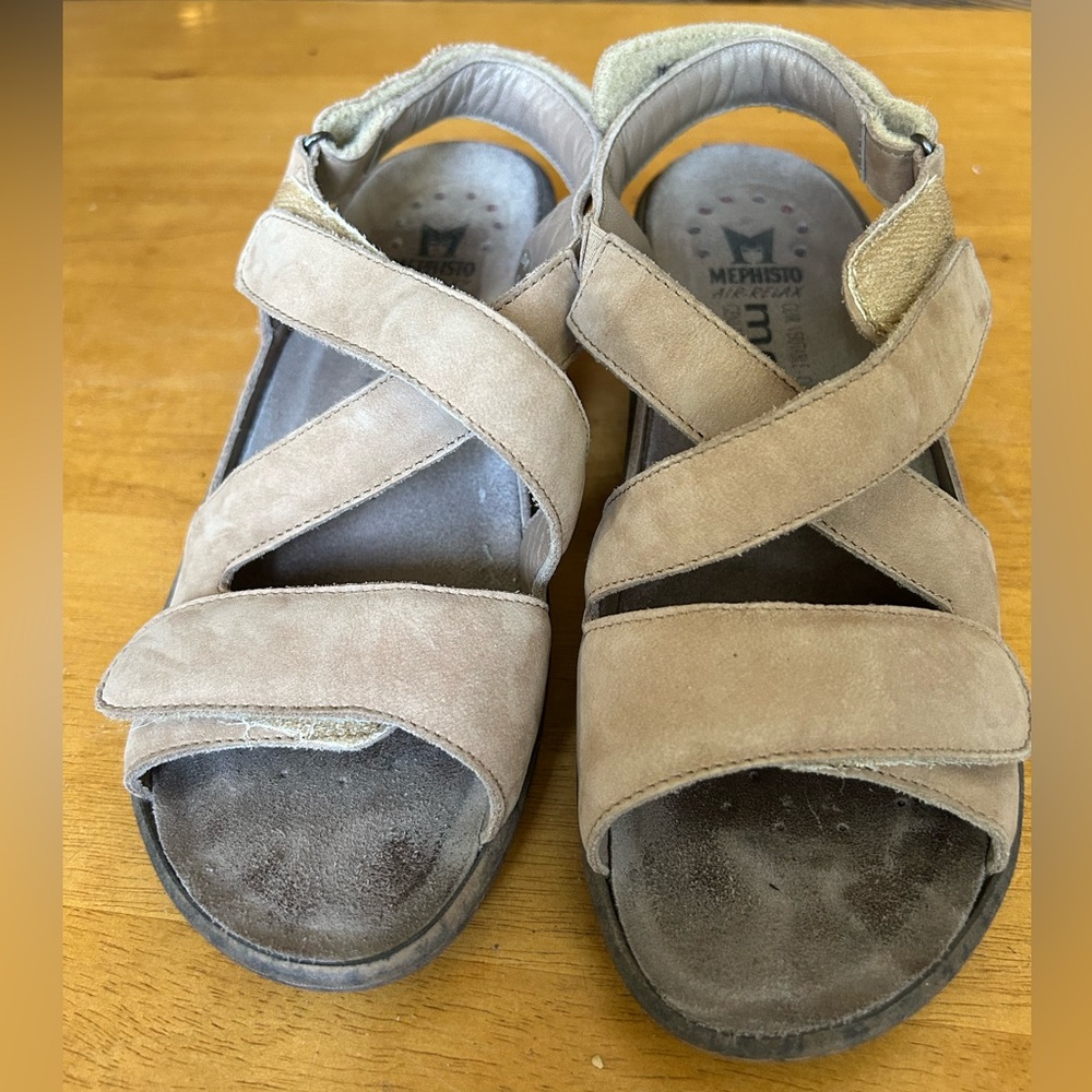 Mephisto Mobils Beige Leather Sandals